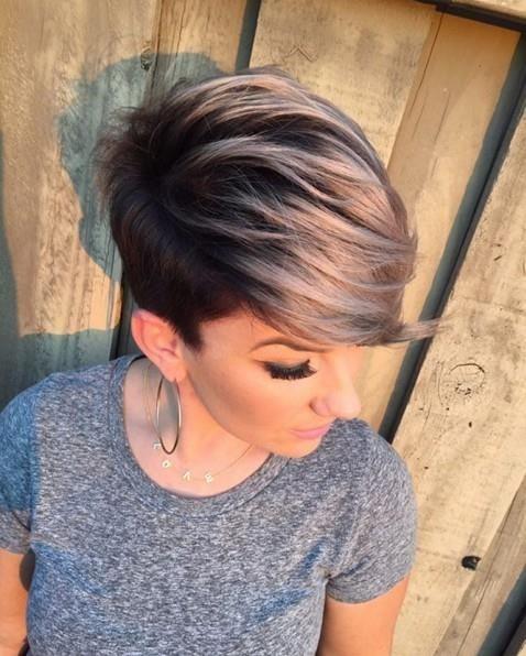 Pixie With Dark Roots And Blonde Tips Pixie With Dark Roots And Blonde Tips — Short Winter Haircuts