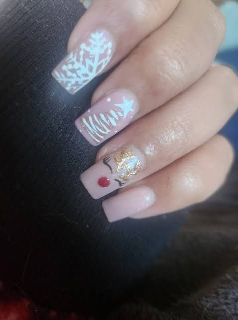 Glossy Subtle Shimmer Visual Idea — Short Christmas Square Nails 2026