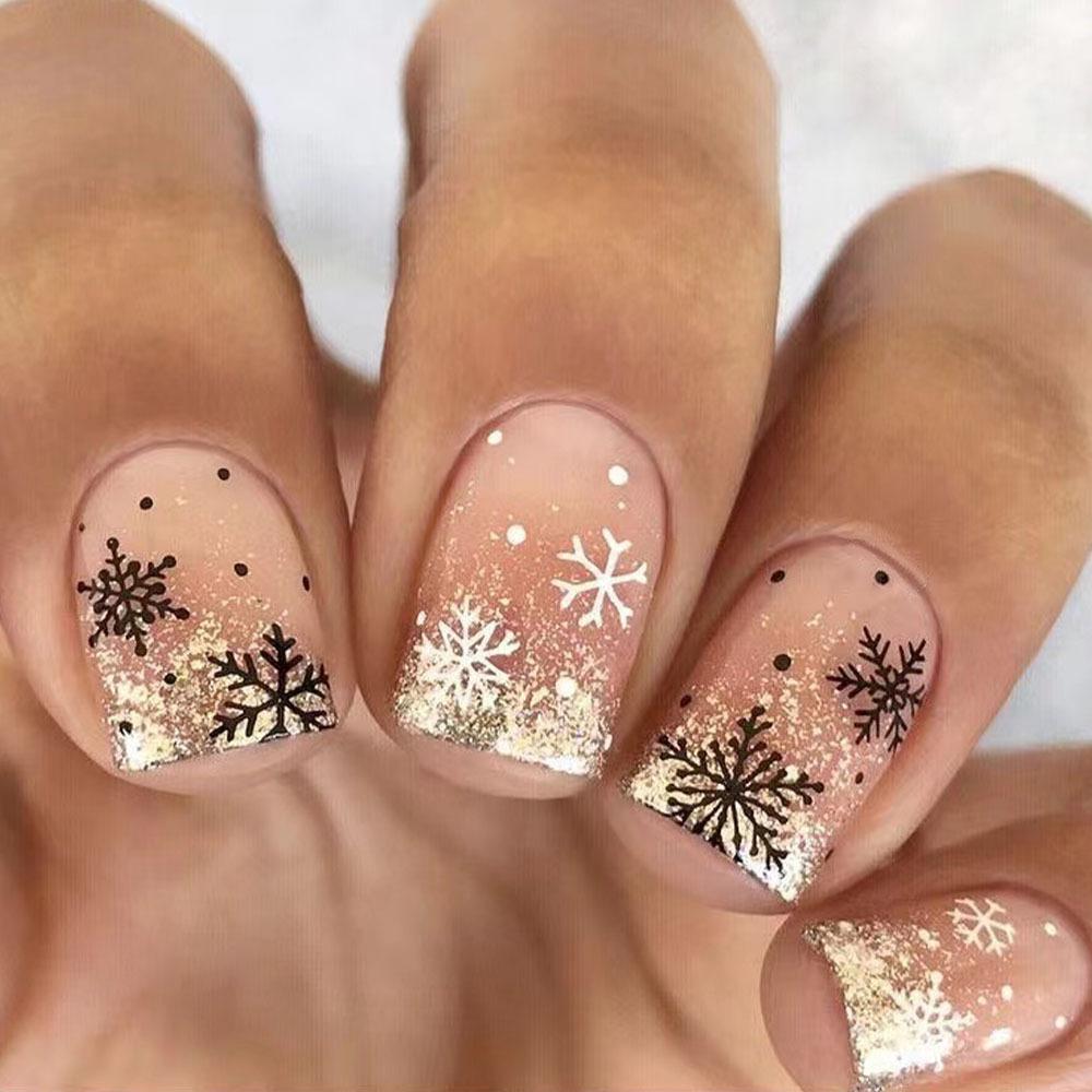 Clear Gold Glitter Gradient Snowflake Square Nails Clear Gold Glitter Gradient Snowflake Square Nails — Christmas Square Nails 2026