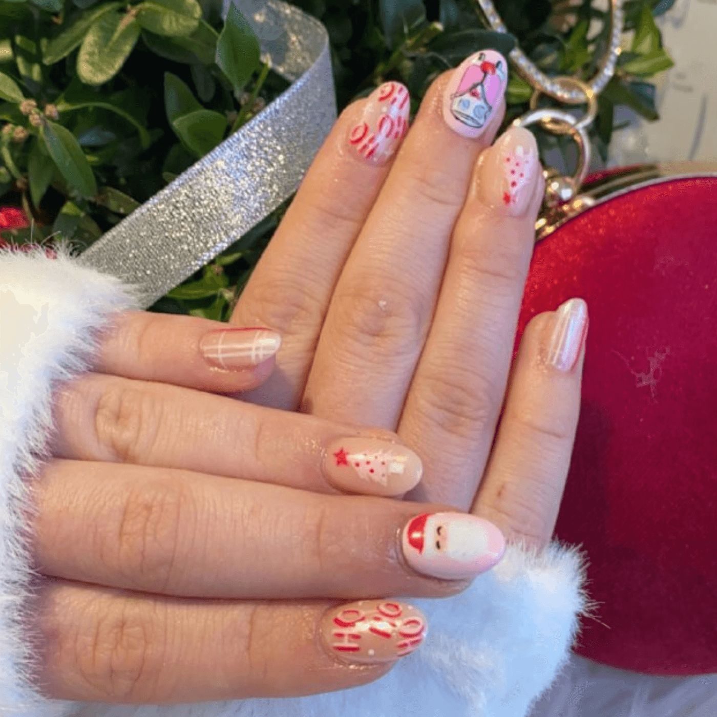 Festive Mix Short Square Nails Festive Mix Short Square Nails — Christmas Nail Colors 2026