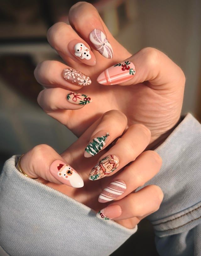 Clean Visual Idea Clean Visual Idea — Christmas Nail Designs 2026
