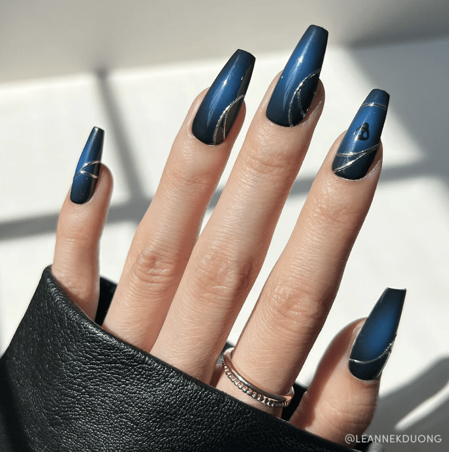 Visual Idea — Long Winter Coffin Nails