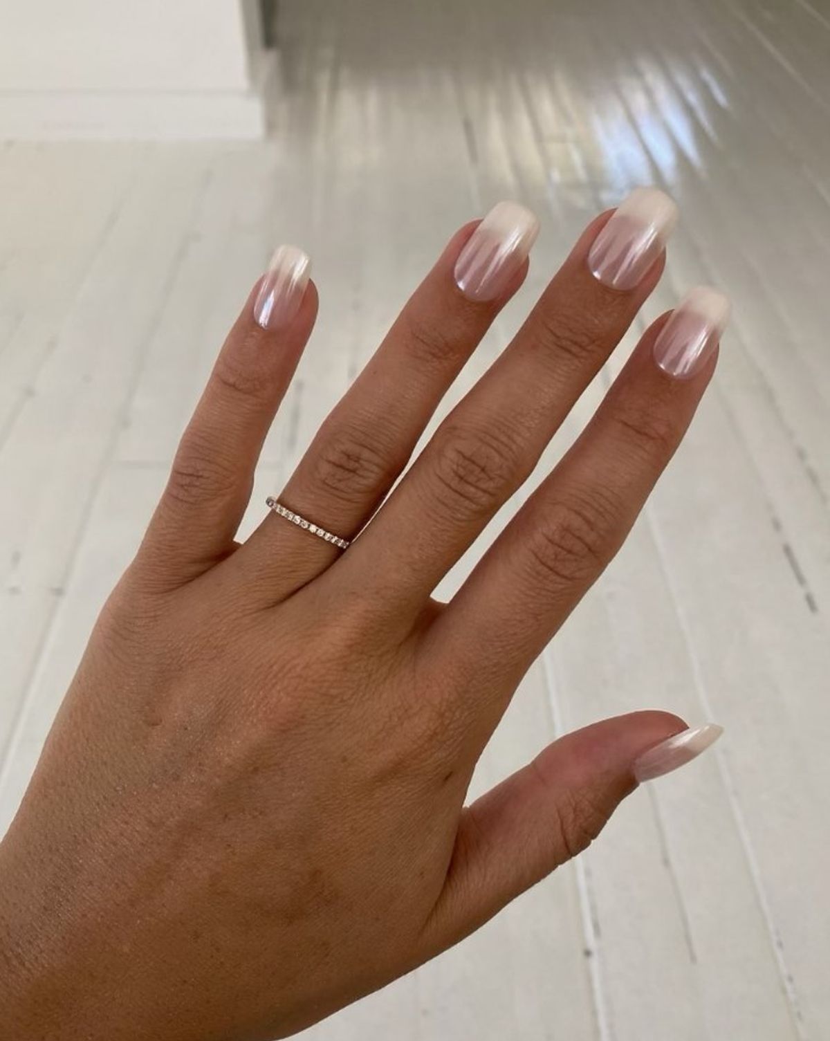 Translucent Pearlescent Stiletto Nails Translucent Pearlescent Stiletto Nails — Winter Pearl Nails