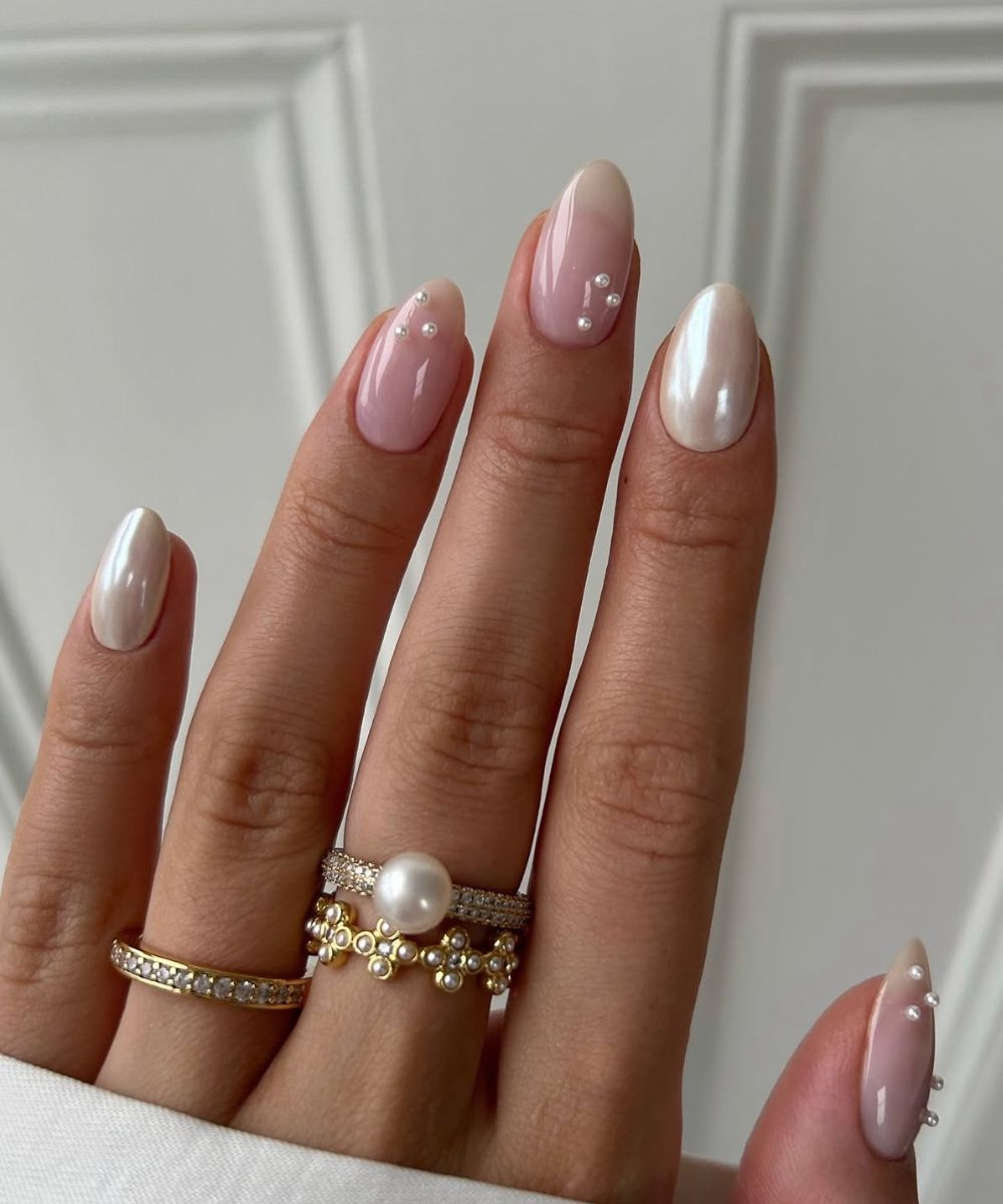 Winter Visual Idea Winter Visual Idea — Winter Pearl Nails