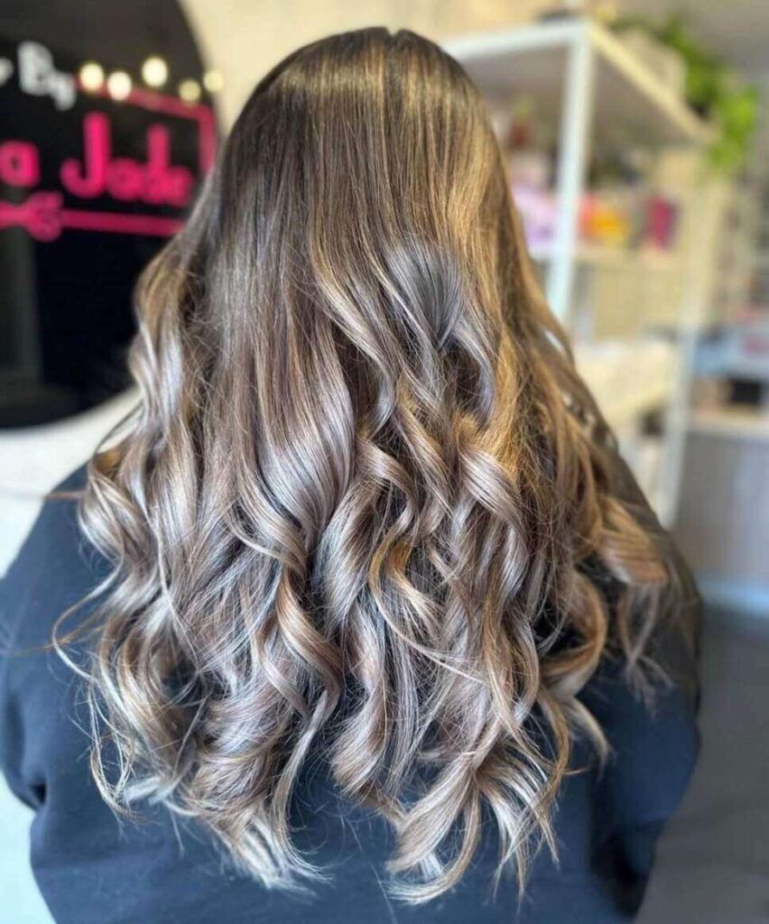 Loose Waves Visual Idea — Winter Highlights