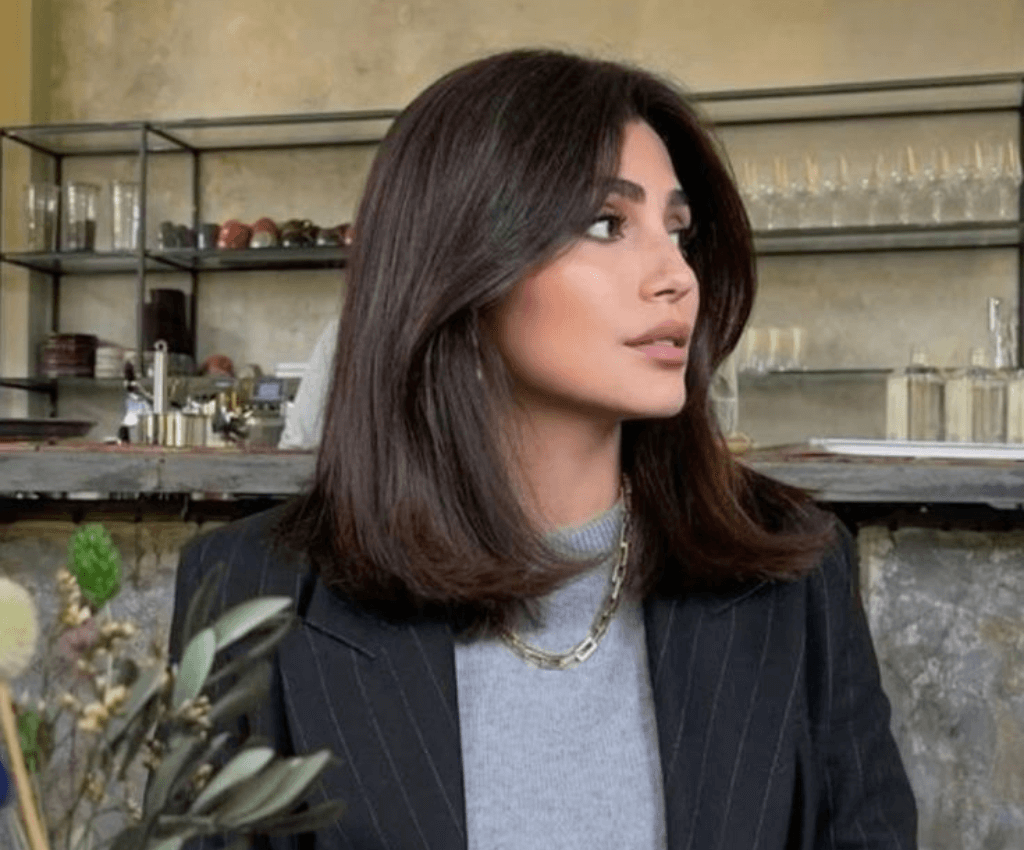 Chin-Length Layered Bob With Inward Curl Chin-Length Layered Bob With Inward Curl — Winter Haircuts for Women