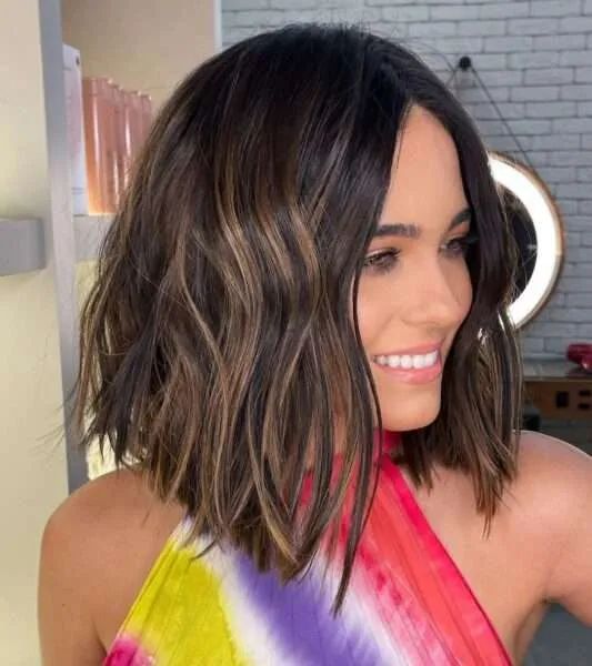 Collarbone Bob With Soft Waves — Winter Hairstyles for Thin Hair