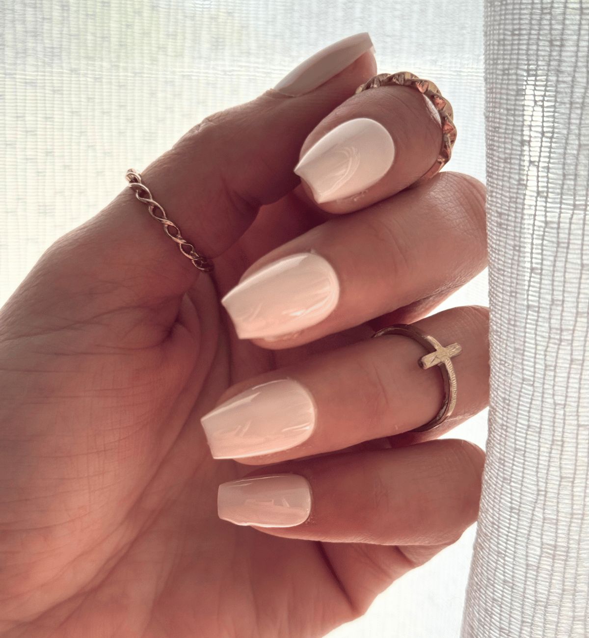 Medium Coffin Visual Idea Medium Coffin Visual Idea — Short Winter Coffin Nails