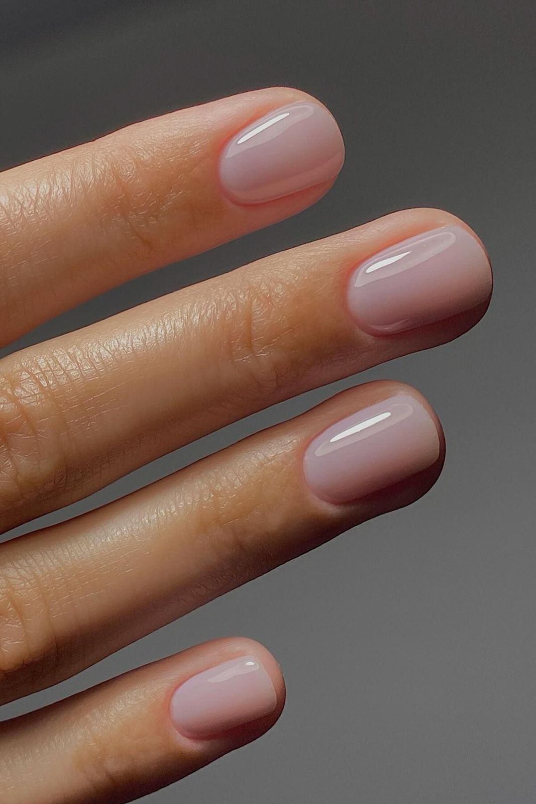 Visual Idea — Holiday Nail Colors 2026