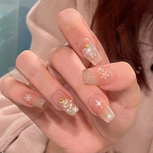 Nude Glitter 3D Christmas Tree Coffin Nails Nude Glitter 3D Christmas Tree Coffin Nails — Christmas Square Nails 2026