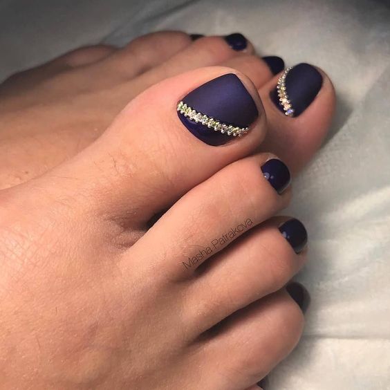 Matte Navy with Rhinestone Accent Pedicure Matte Navy with Rhinestone Accent Pedicure — Winter Pedicure Colors