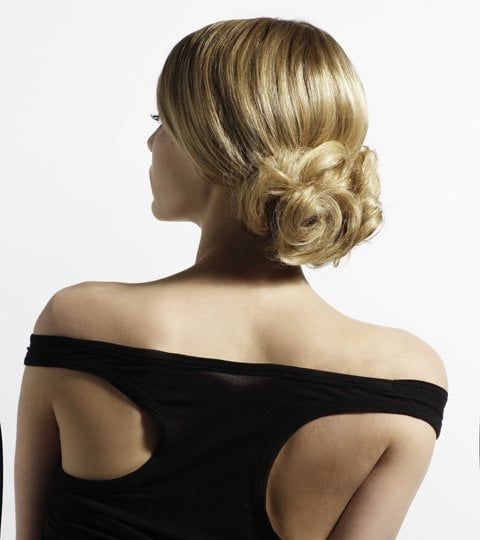 Smooth Ash Blonde Low Chignon Smooth Ash Blonde Low Chignon — Winter Updos