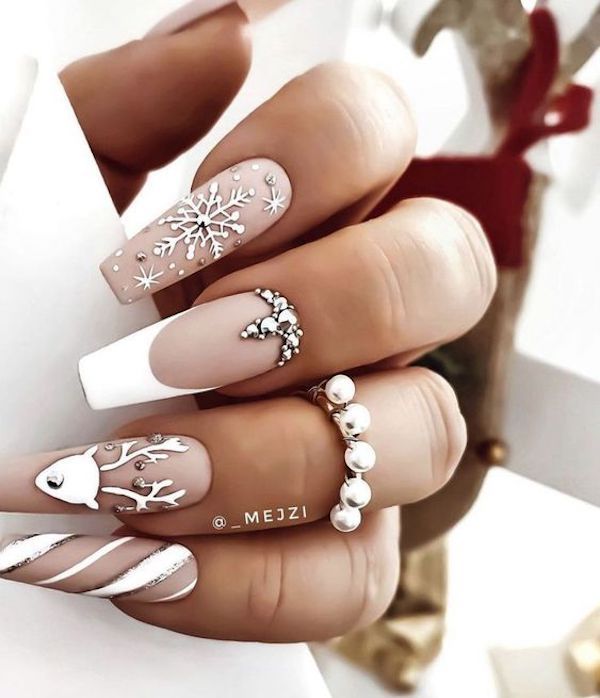 Nude French with Snowflake and Reindeer Nude French with Snowflake and Reindeer — Christmas Nails 2026