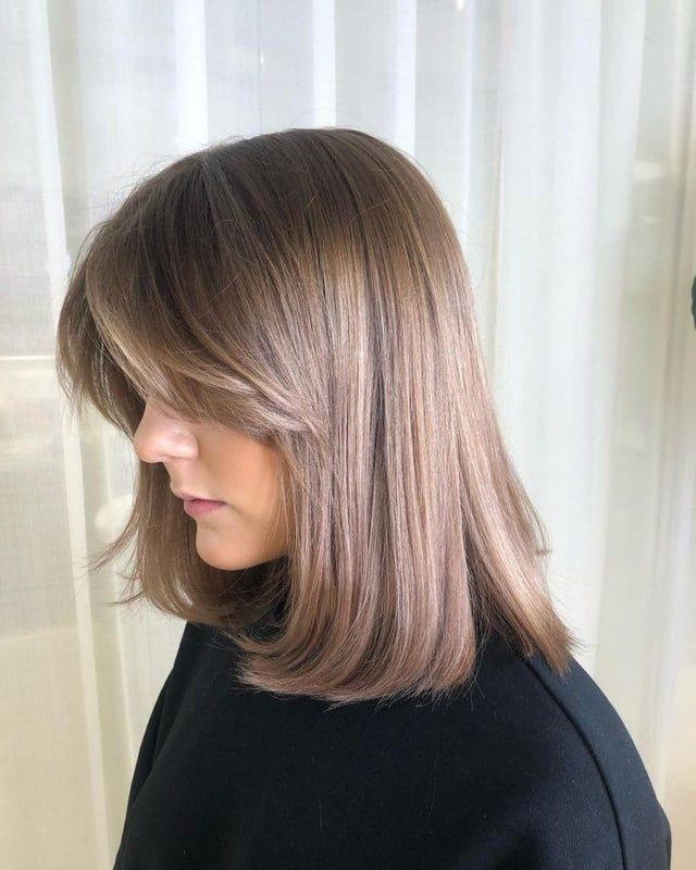 Ash Brown Long Bob With Face-Framing Layers — Winter Haircuts for Oval Faces