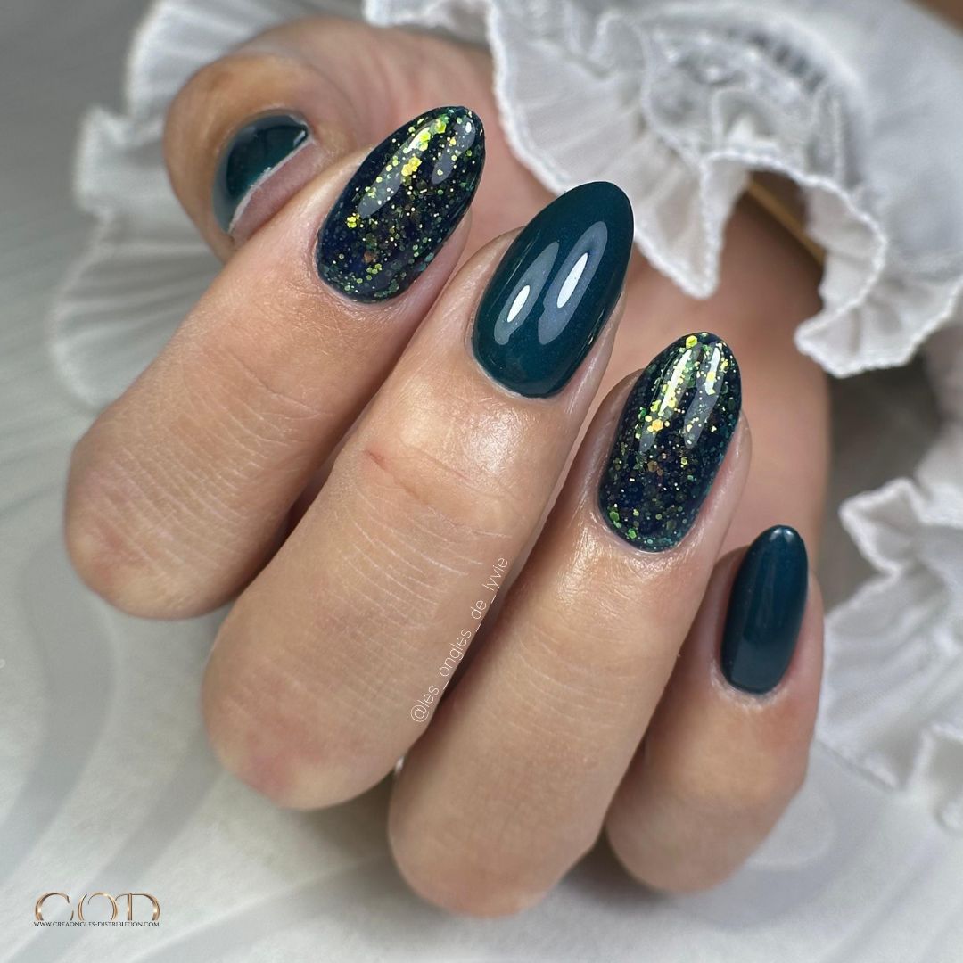 Deep Teal with Gold Green Glitter Deep Teal with Gold Green Glitter — Winter Nail Colors for Short Nails
