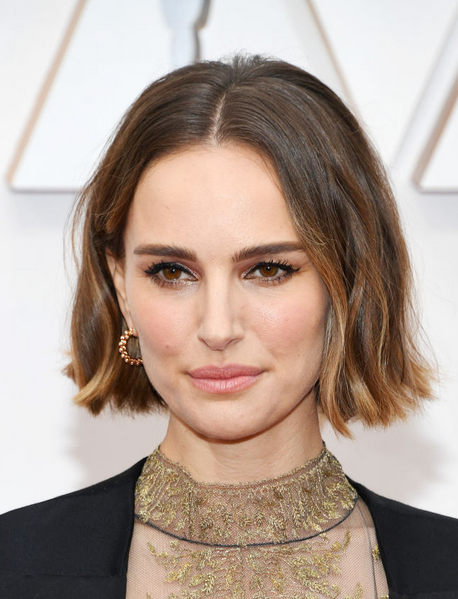 Collarbone Bob With Subtle Waves Collarbone Bob With Subtle Waves — Short Winter Haircuts
