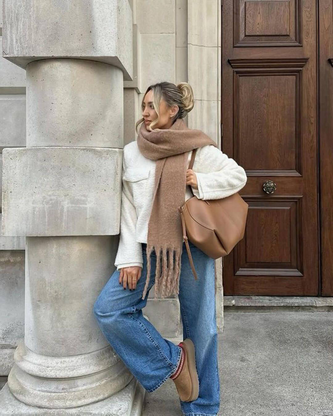 Collarbone Layers With Pulled-Back Bangs Collarbone Layers With Pulled-Back Bangs — Winter Haircuts with Curtain Bangs