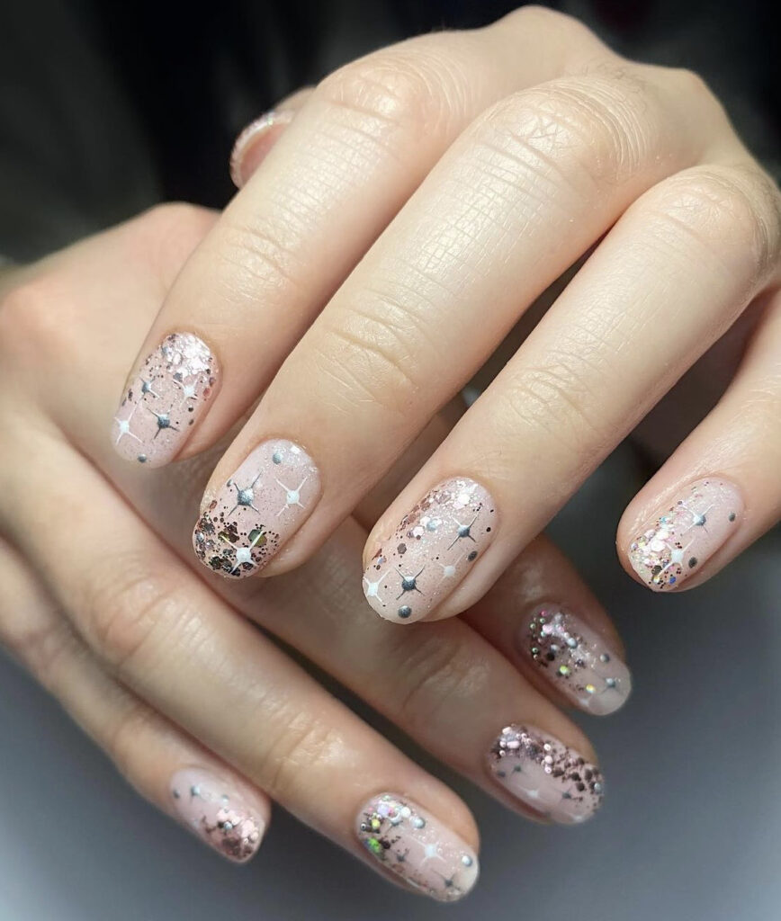 Rose Gold & Silver Glitter Starbursts Rose Gold & Silver Glitter Starbursts — Sparkly New Years Nails 2027
