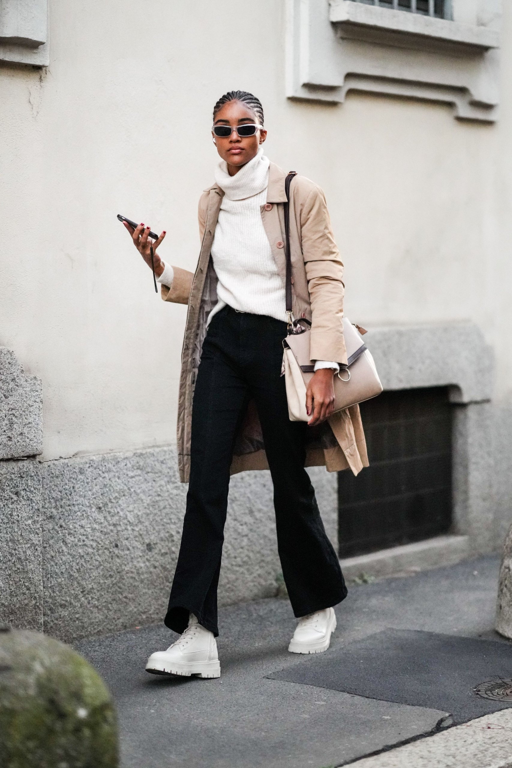 Sophisticated Casual with Trench Coat Sophisticated Casual with Trench Coat — Flare Leggings Outfits