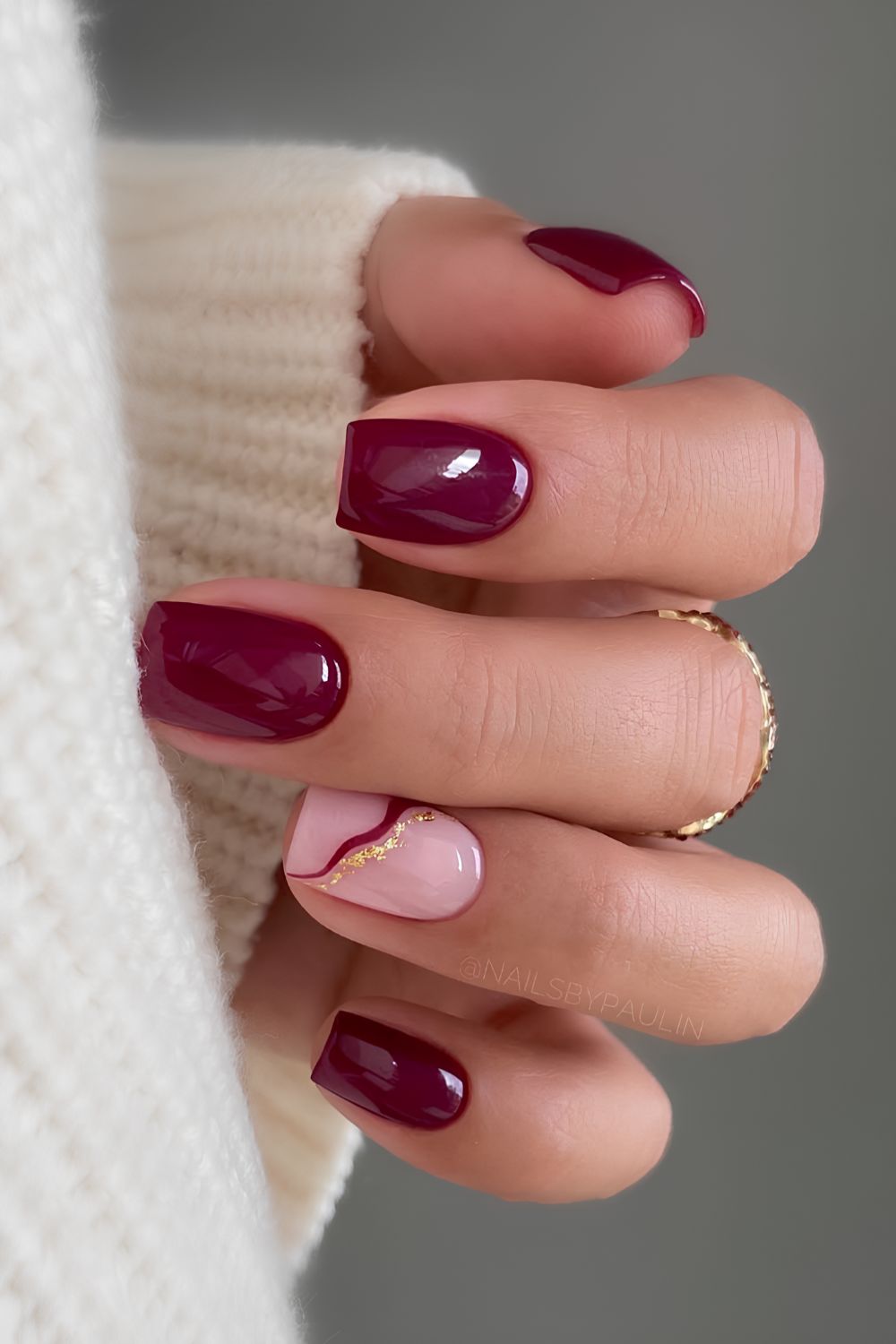 Rich Burgundy with Elegant Gold Line Accent Rich Burgundy with Elegant Gold Line Accent — Winter Gel Nail Colors