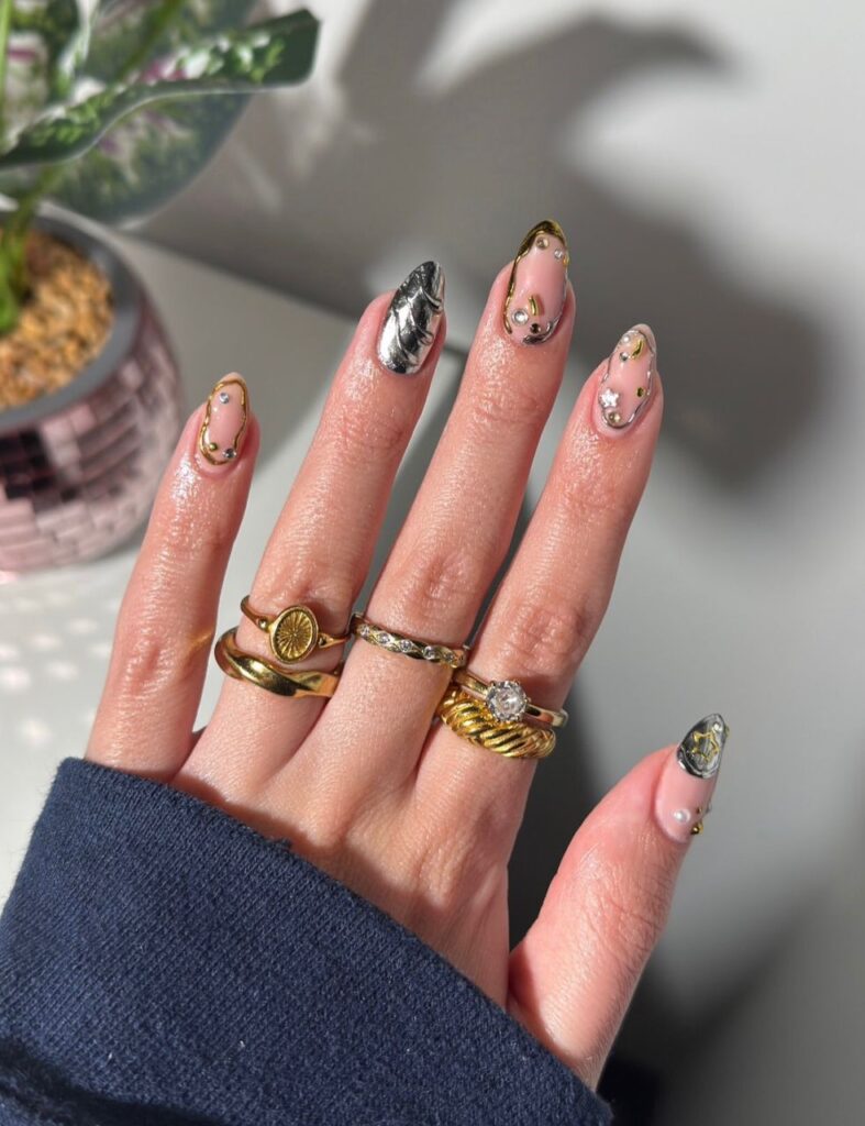 Light Pink Gold Foil Pearls Nails Light Pink Gold Foil Pearls Nails — New Years Nail Colors 2027