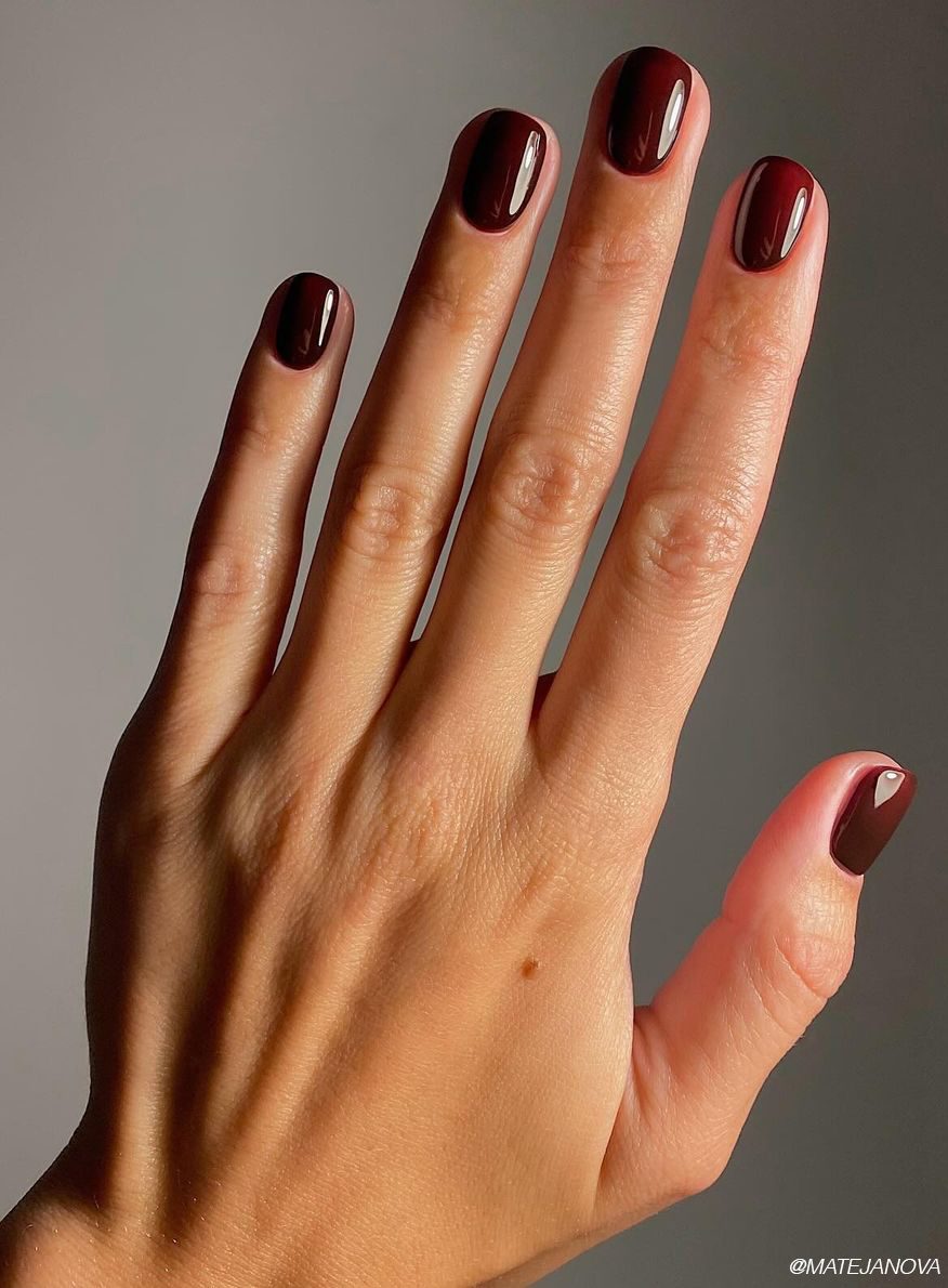 Subtle Shimmer Short Ovals Subtle Shimmer Short Ovals — Wine Christmas Nails 2026