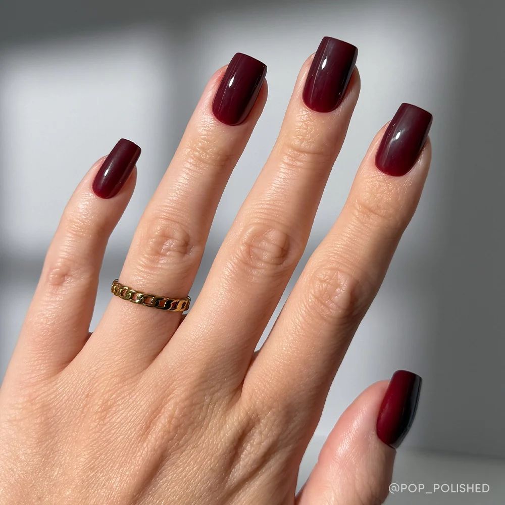 The Deep Lustrous Burgundy Color Visual Idea The Deep Lustrous Burgundy Color Visual Idea — New Years Square Nails 2027