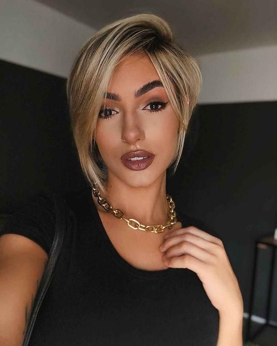 Ear Asymmetrical Pixie with Dark Roots Ear Asymmetrical Pixie with Dark Roots — Winter Hairstyles for Short Hair