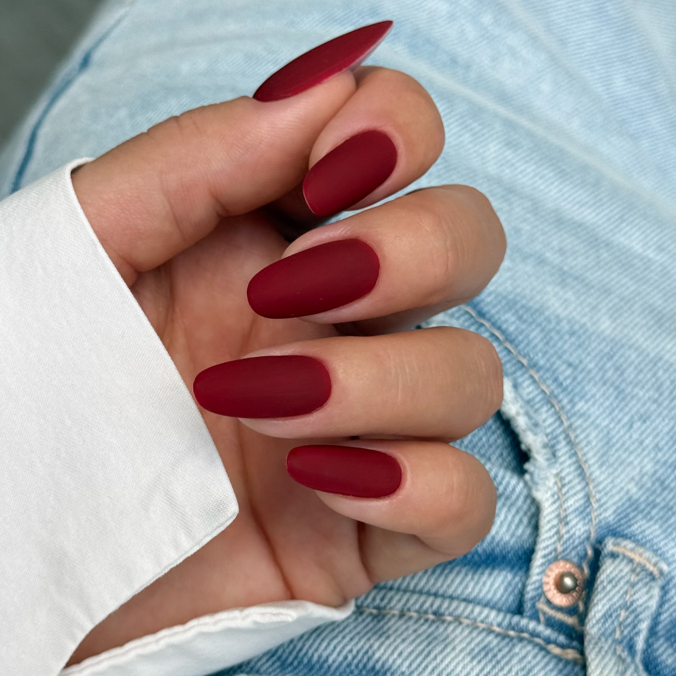 Rich Matte Deep Cherry Red Oval Nails Rich Matte Deep Cherry Red Oval Nails — Cherry Red Nails