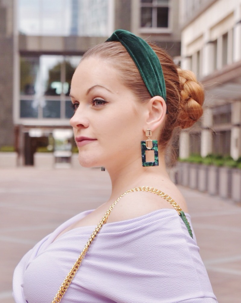 Mid-Back Layers With Curtain Bangs — Winter Hairstyles for Work