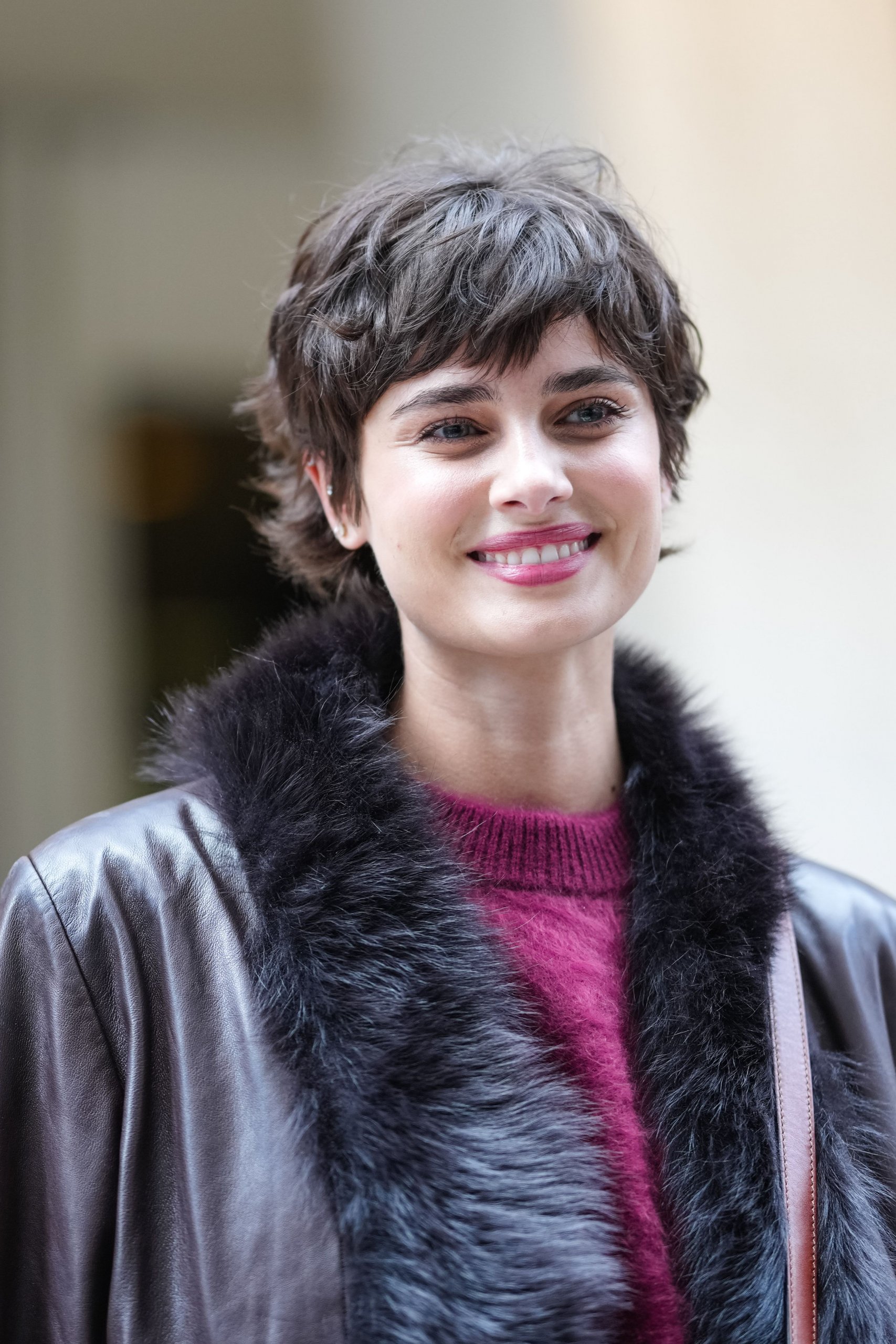 Dark Brown Shag With Choppy Fringe — Winter Hairstyles