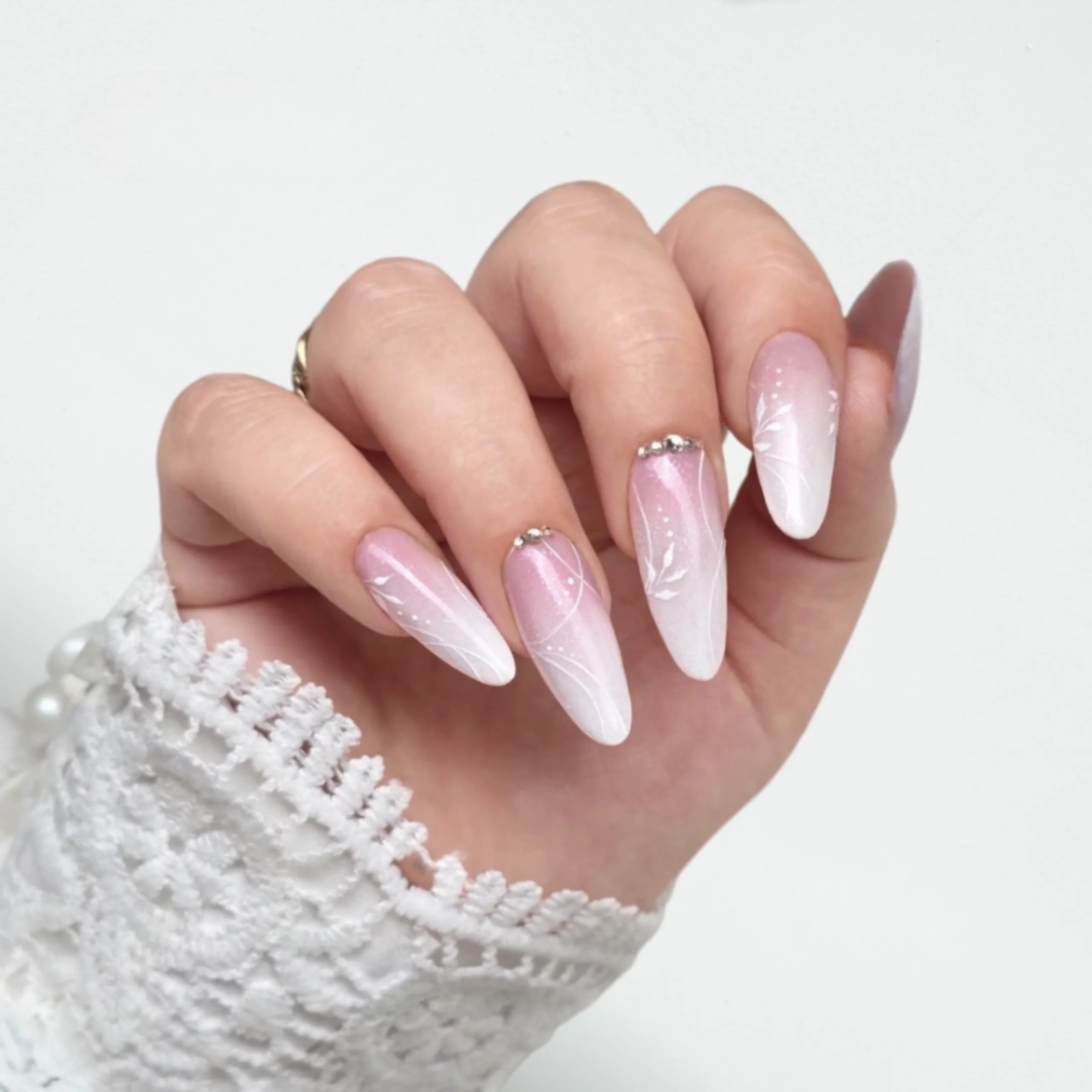 Winter Wedding Visual Idea Winter Wedding Visual Idea — Winter Gel Nail Colors
