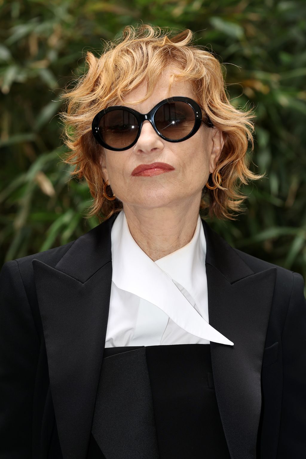 Textured Blonde Pixie With Side Bangs Textured Blonde Pixie With Side Bangs — Winter Haircuts for Women Over 50