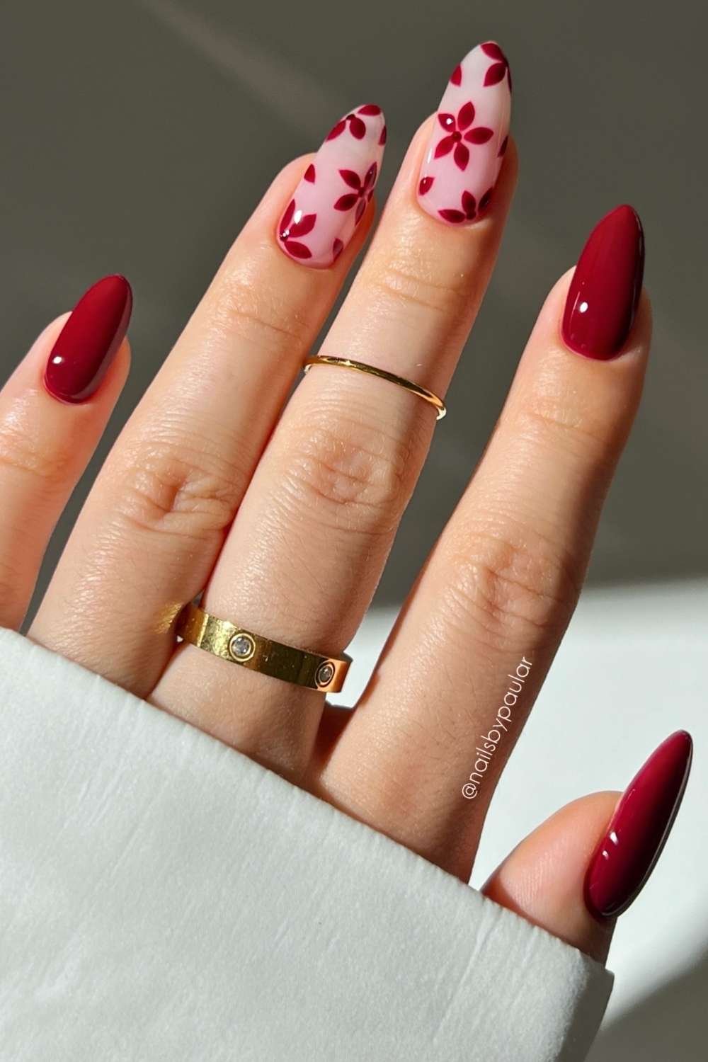 Deep Red Black Cherry Outline Long Stiletto Nails Deep Red Black Cherry Outline Long Stiletto Nails — Black Cherry Nails