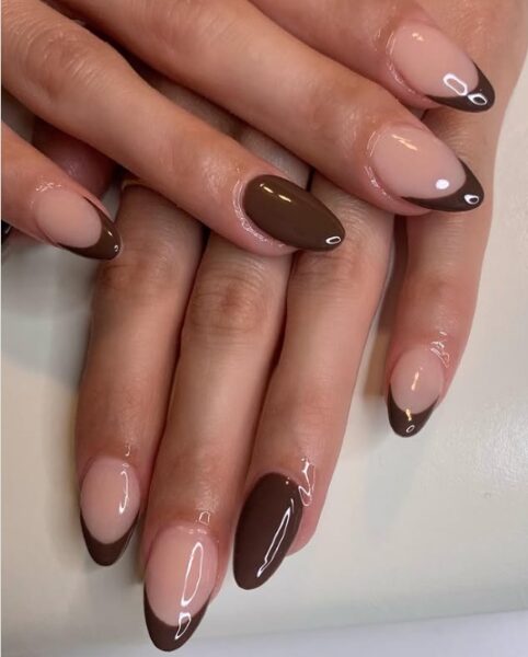 Short Oval Dark Brown Swirls Short Oval Dark Brown Swirls — Mocha Nails
