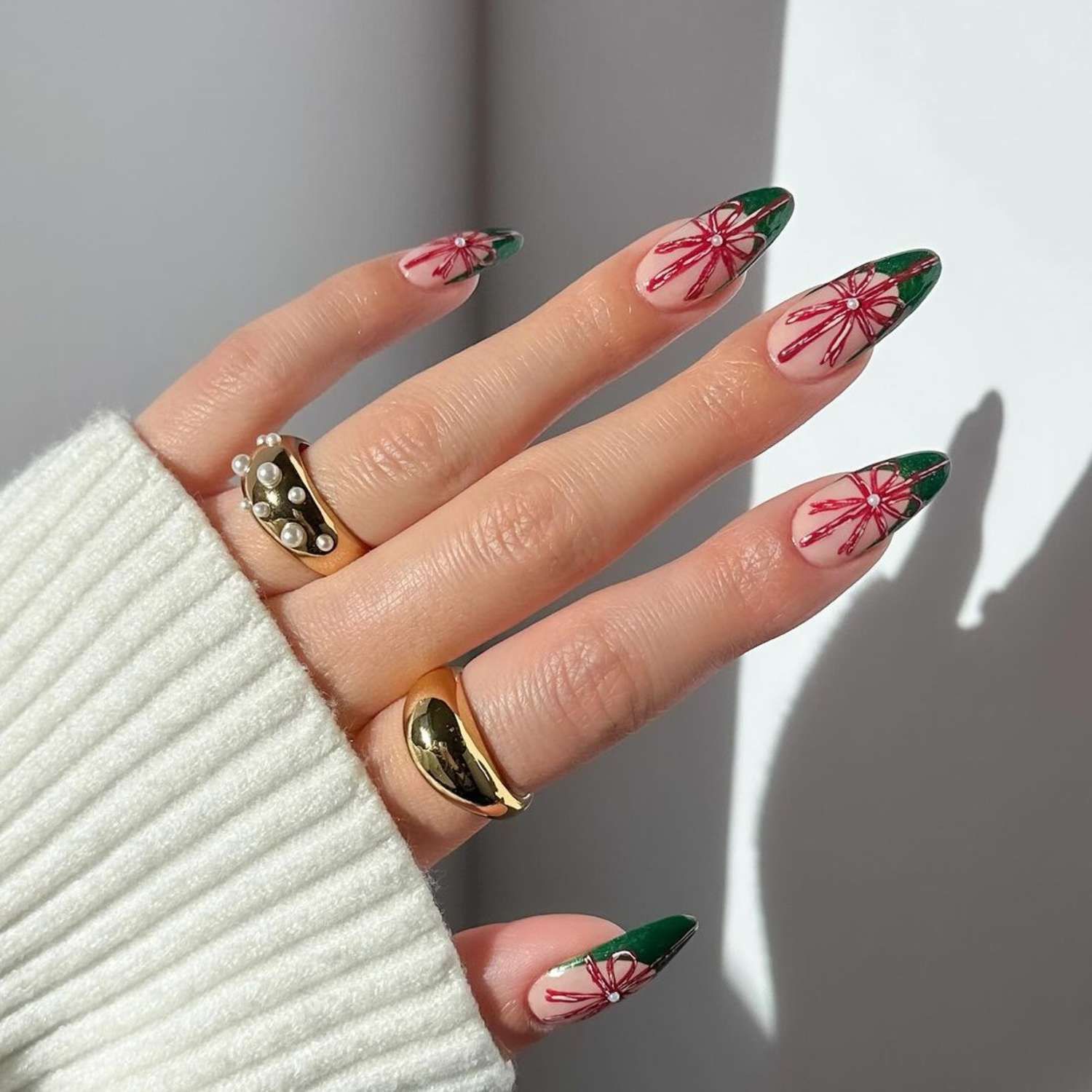 30 December Nail Ideas Blending Elegance With Winter Classics