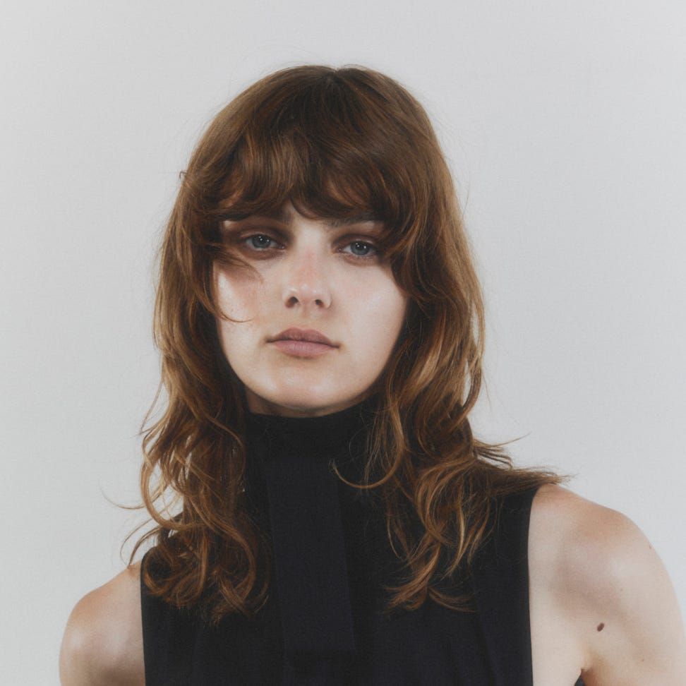 Shag With Golden Chestnut Waves — Chestnut Brown Hair