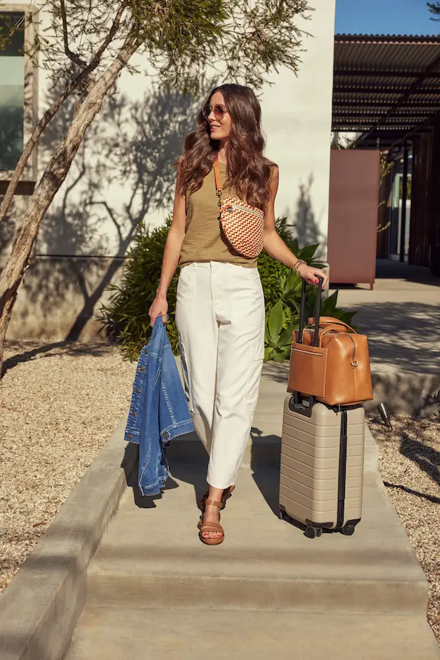 Earthy Getaway: Olive Top and Cargo Pants Earthy Getaway: Olive Top and Cargo Pants — Cabin Trip Outfits