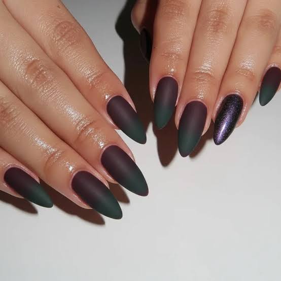 Medium Stiletto Plum Green Ombre Matte Medium Stiletto Plum Green Ombre Matte — Velvet Nails