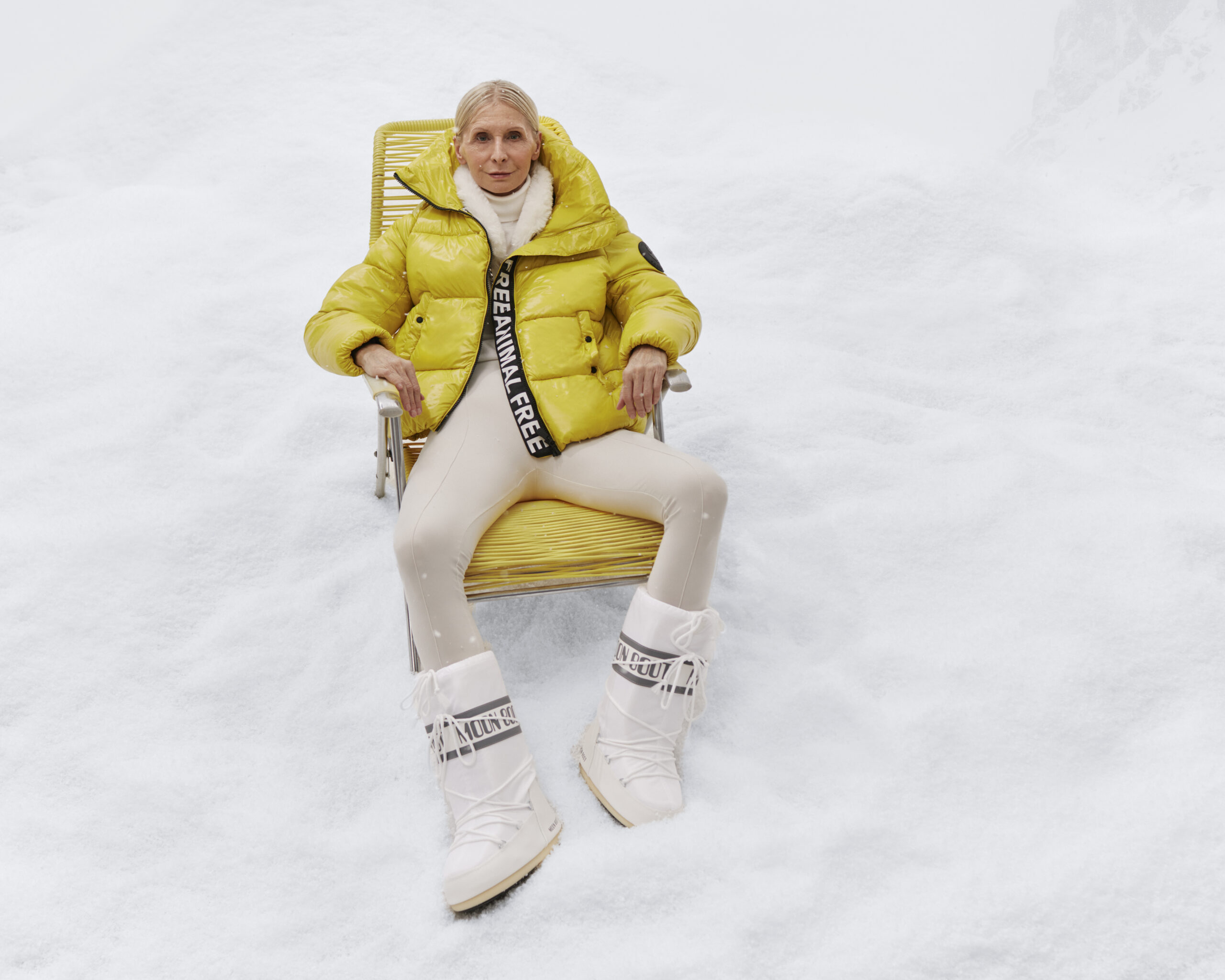 White Moon Boots Outfit Idea White Moon Boots Outfit Idea — Snow Boots Outfits